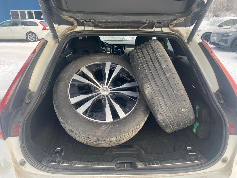 Volvo V90 Cross Country vaihtoauto