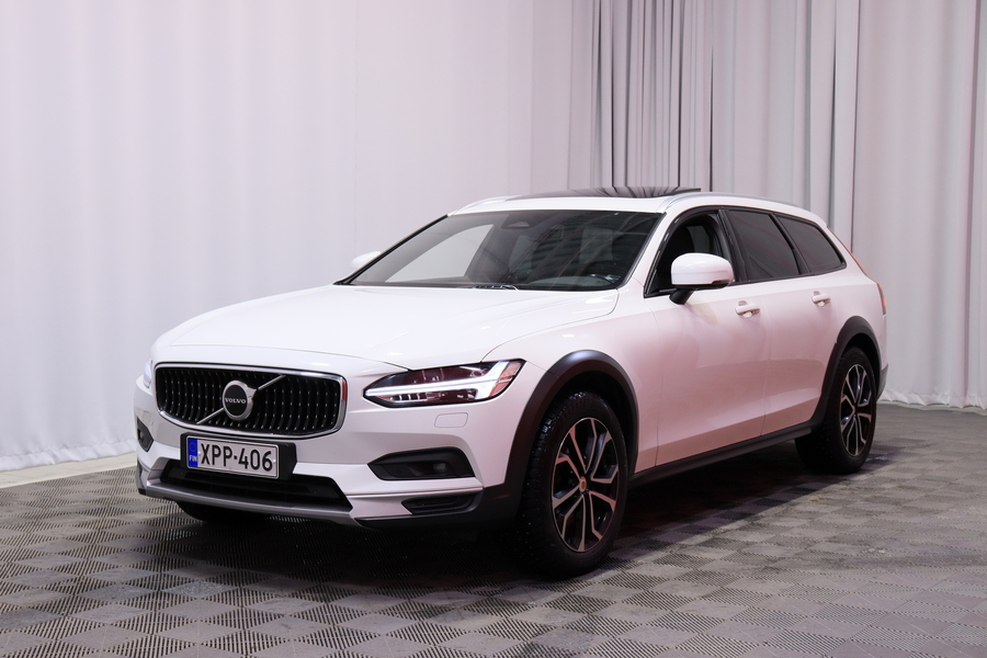 Volvo V90 Cross Country vaihtoauto