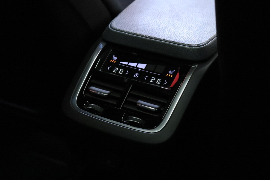 Volvo V90 Cross Country vaihtoauto