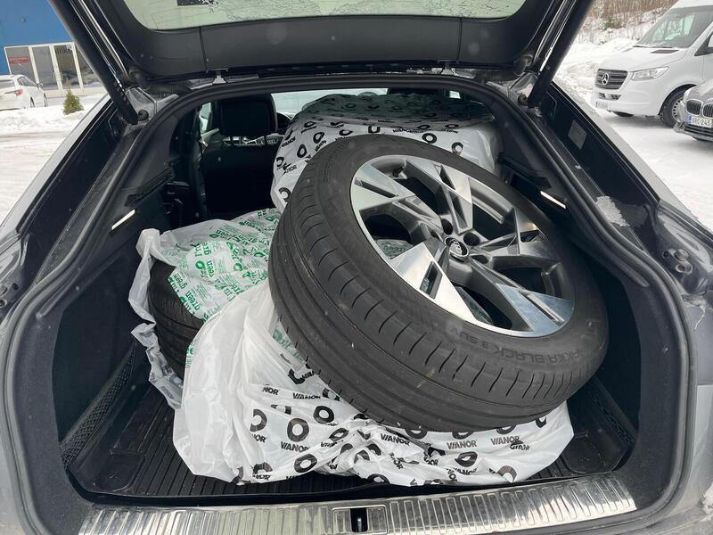 Audi e-tron vaihtoauto