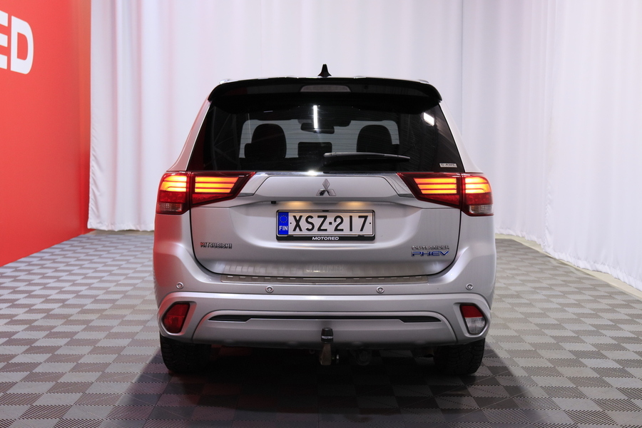 Mitsubishi Outlander vaihtoauto