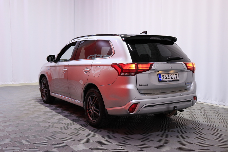 Mitsubishi Outlander vaihtoauto