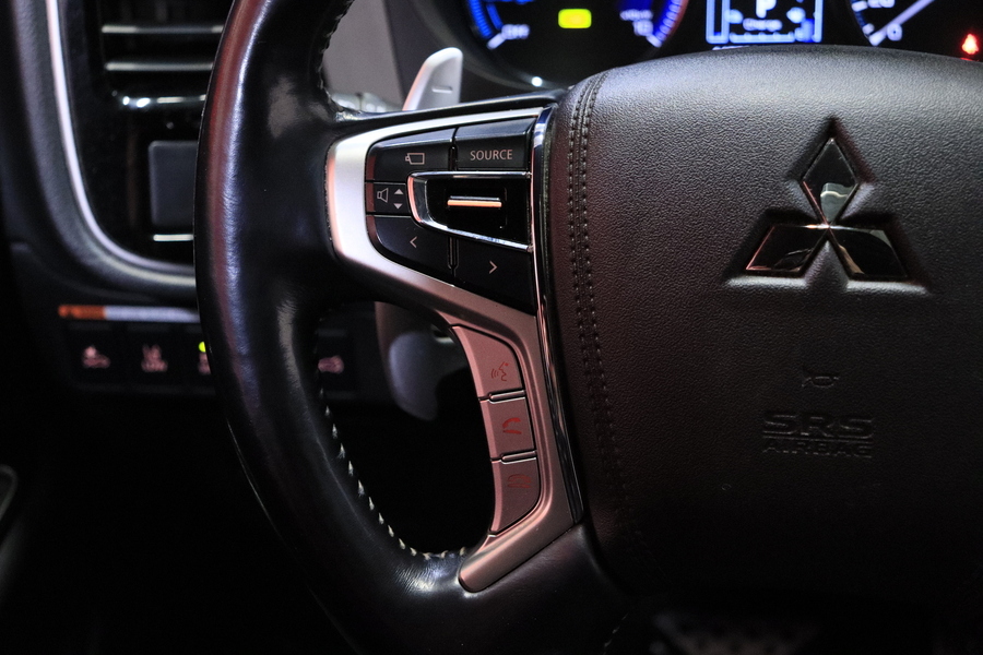 Mitsubishi Outlander vaihtoauto