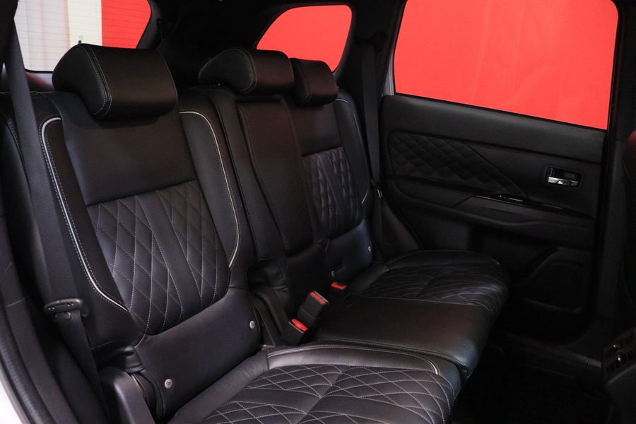 Mitsubishi Outlander vaihtoauto