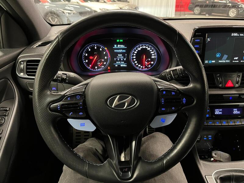 Hyundai i30 5d vaihtoauto