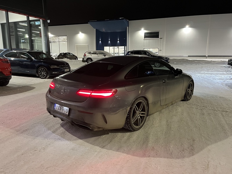 Mercedes-Benz E vaihtoauto