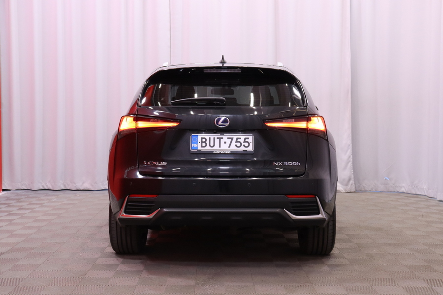 Lexus NX vaihtoauto