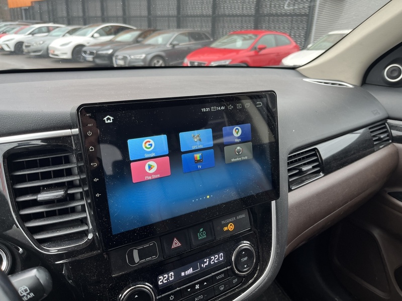 Mitsubishi Outlander PHEV vaihtoauto