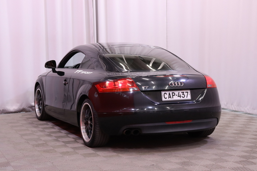 Audi TT vaihtoauto