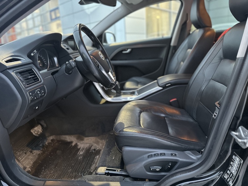 Volvo V70 vaihtoauto