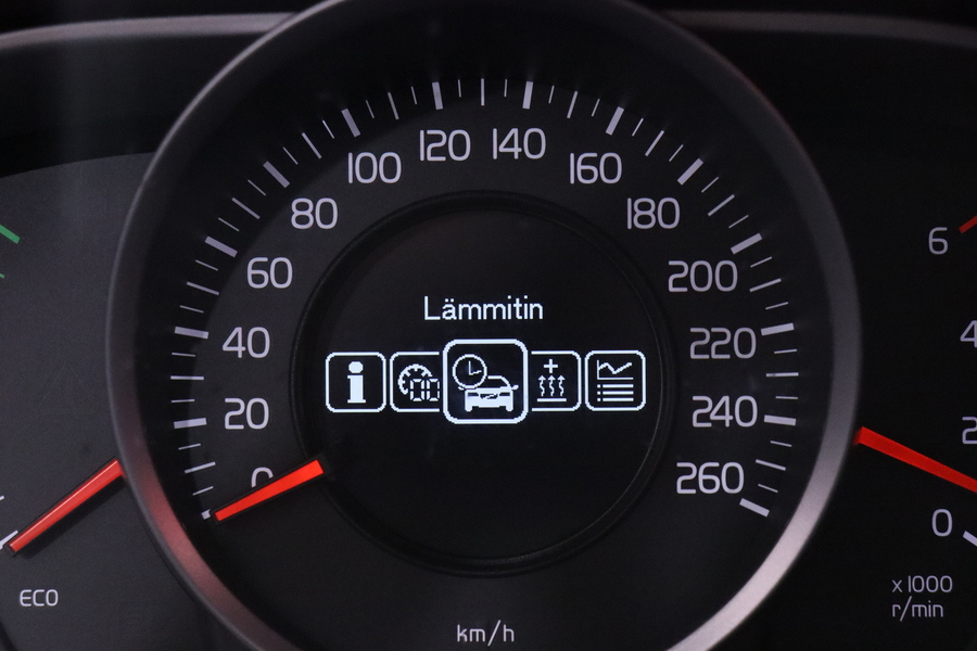 Volvo V70 vaihtoauto