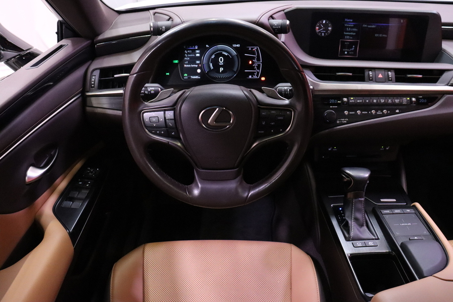 Lexus ES vaihtoauto