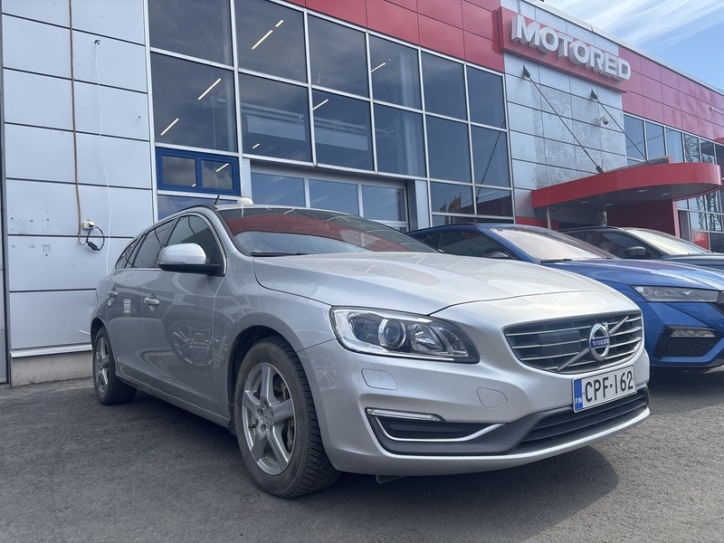 Volvo V60 vaihtoauto