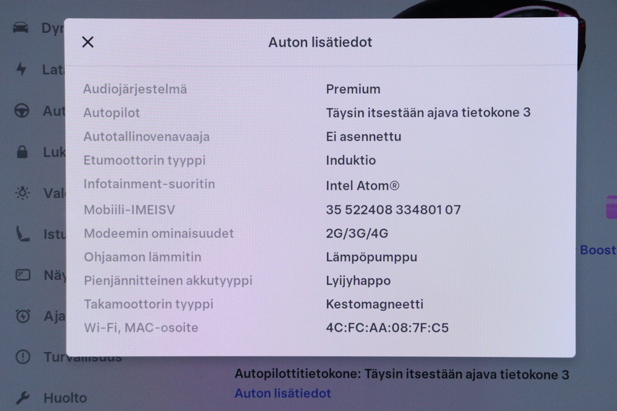 Tesla Model 3 vaihtoauto