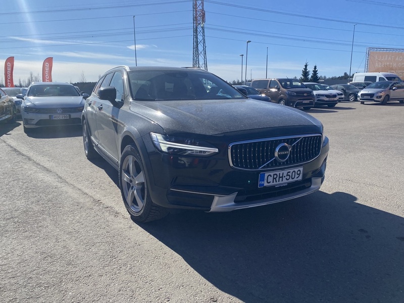 Volvo V90 Cross Country vaihtoauto