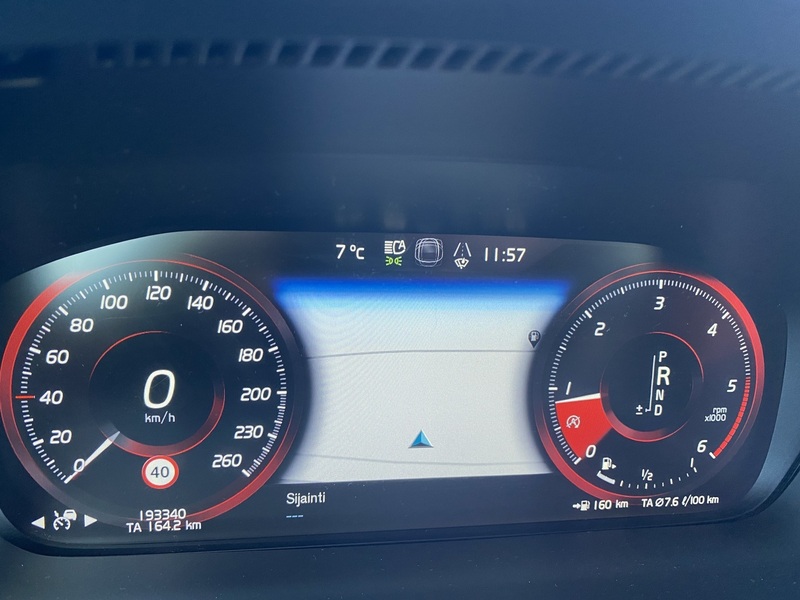 Volvo V90 Cross Country vaihtoauto