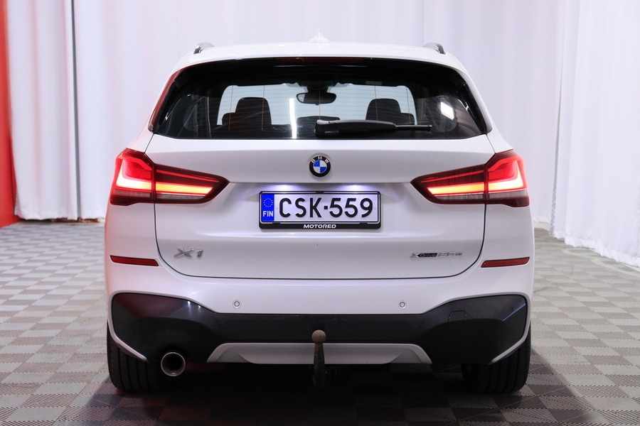 BMW X1 vaihtoauto