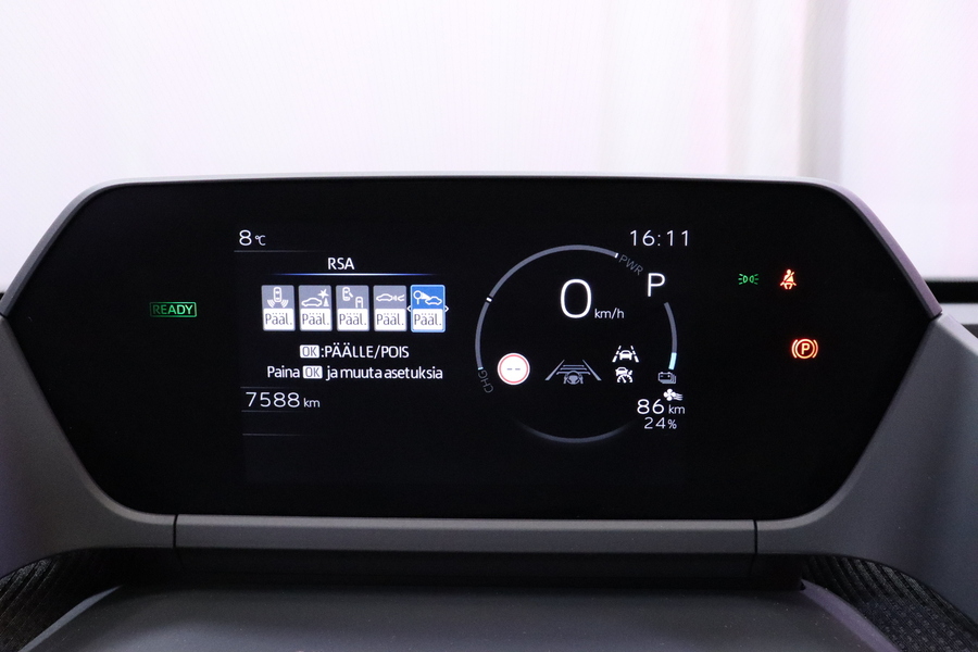 Toyota bZ4X vaihtoauto