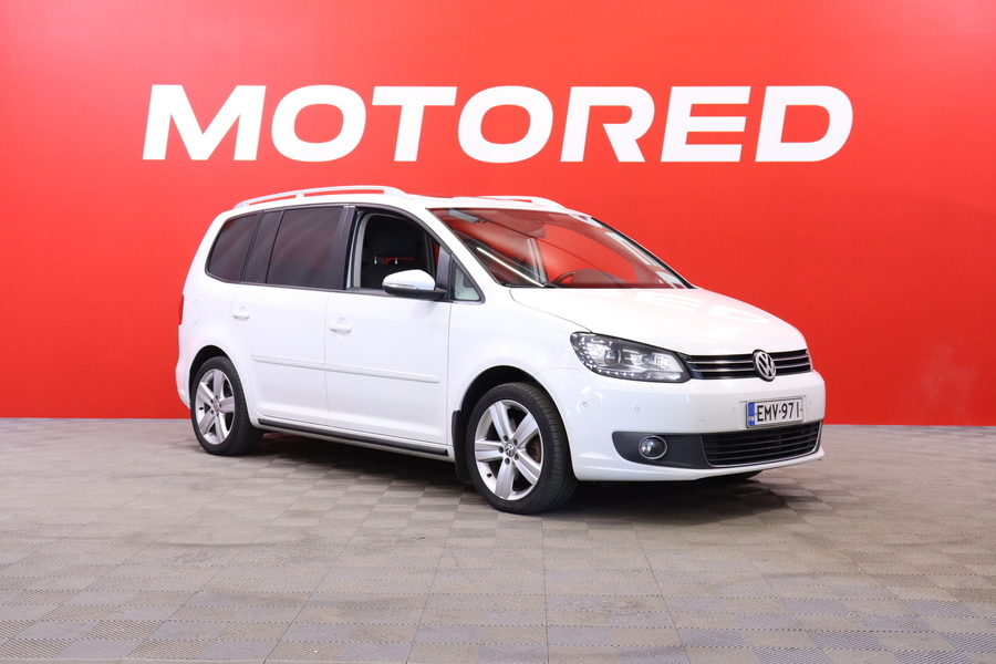 Volkswagen Touran vaihtoauto