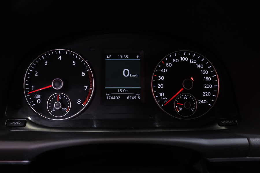 Volkswagen Touran vaihtoauto
