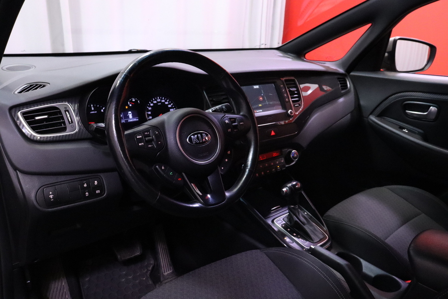 Kia Carens vaihtoauto