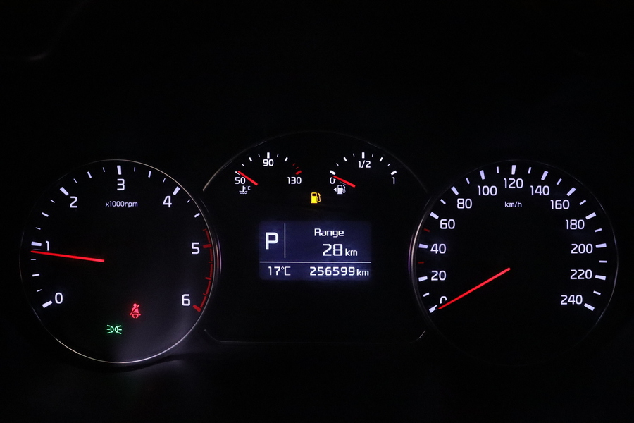 Kia Carens vaihtoauto