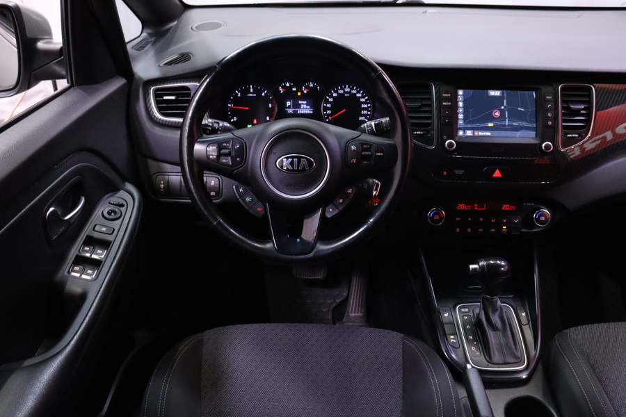 Kia Carens vaihtoauto