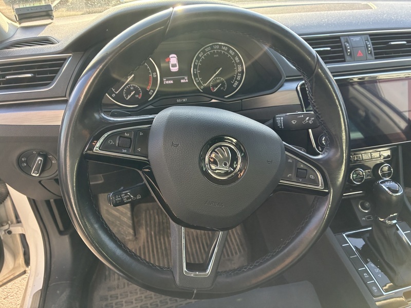 Skoda Superb vaihtoauto