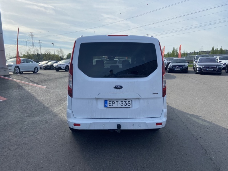 Ford Grand Tourneo Connect vaihtoauto