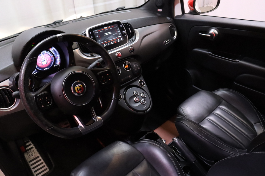 Fiat-Abarth 500 vaihtoauto
