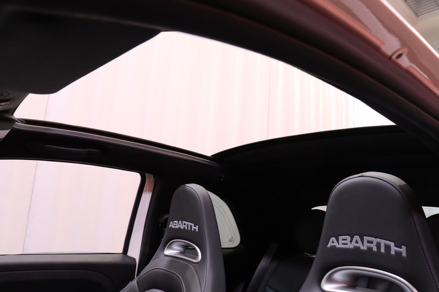 Fiat-Abarth 500 vaihtoauto