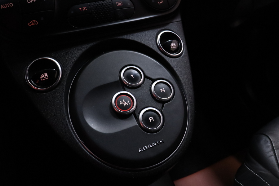 Fiat-Abarth 500 vaihtoauto