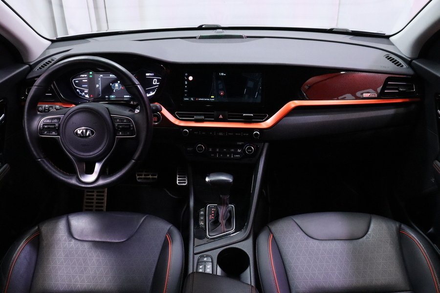 Kia Niro plug-in vaihtoauto