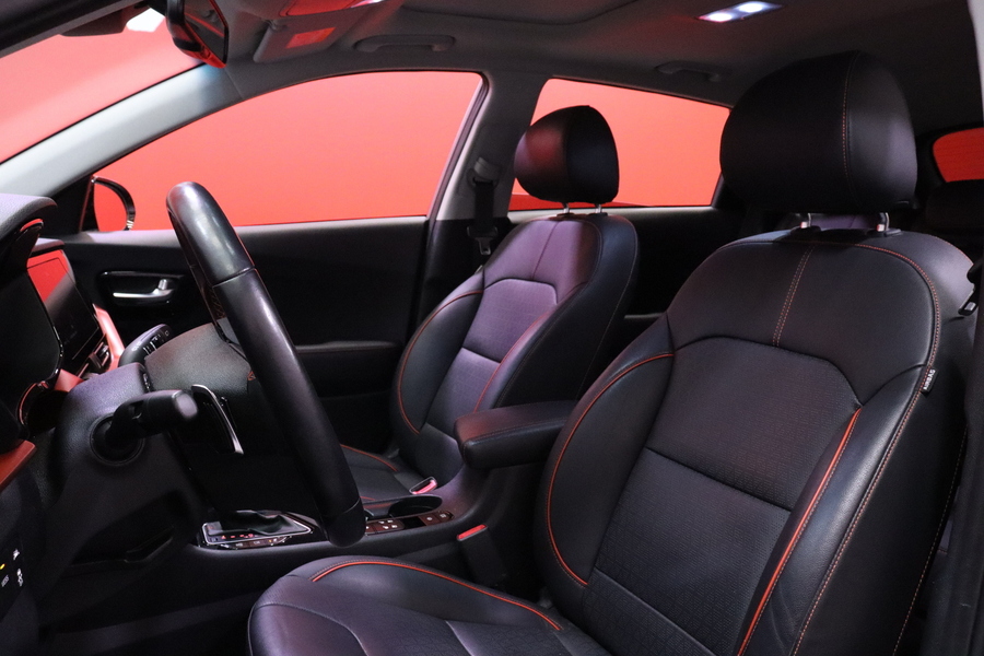 Kia Niro plug-in vaihtoauto