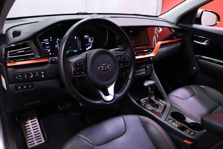 Kia Niro plug-in vaihtoauto