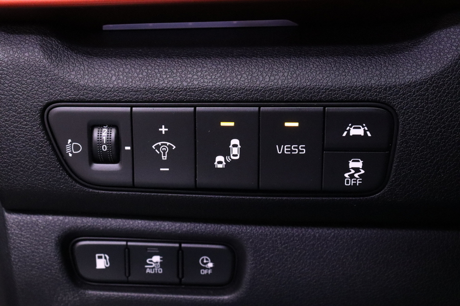 Kia Niro plug-in vaihtoauto