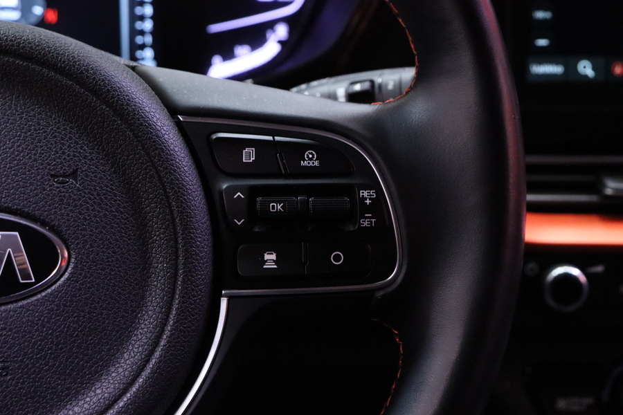 Kia Niro plug-in vaihtoauto