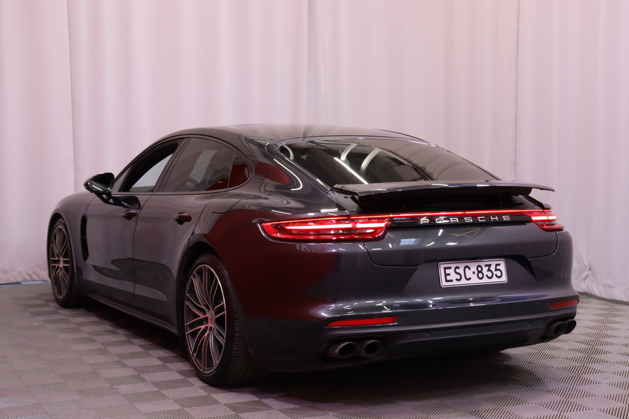 Porsche Panamera vaihtoauto