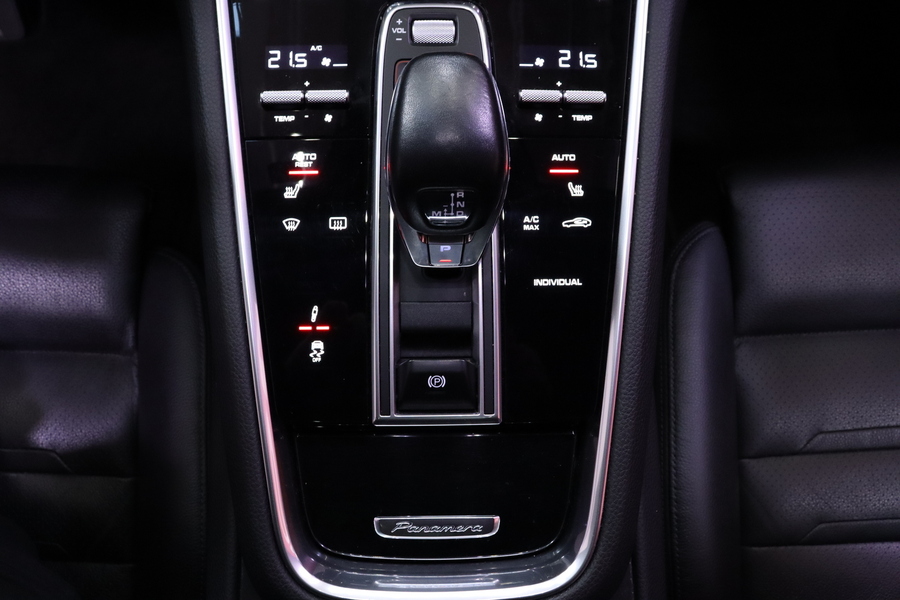 Porsche Panamera vaihtoauto