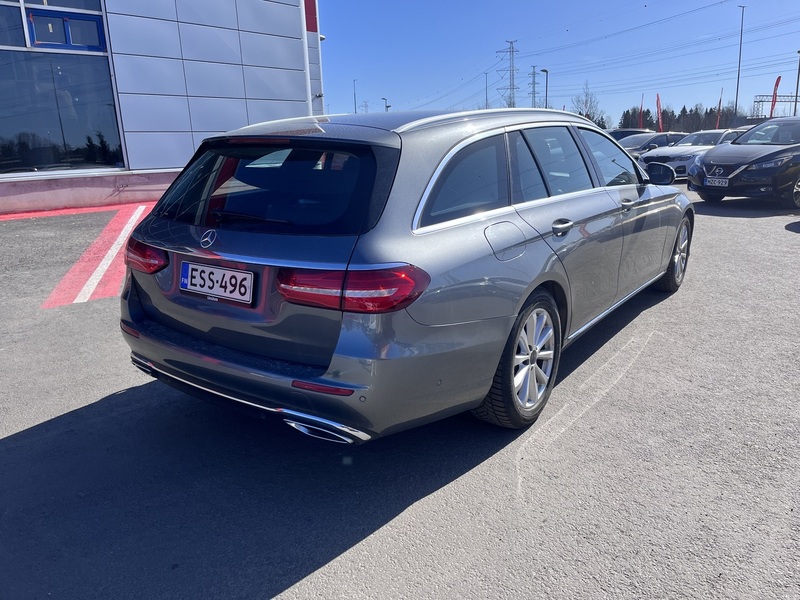 Mercedes-Benz E vaihtoauto