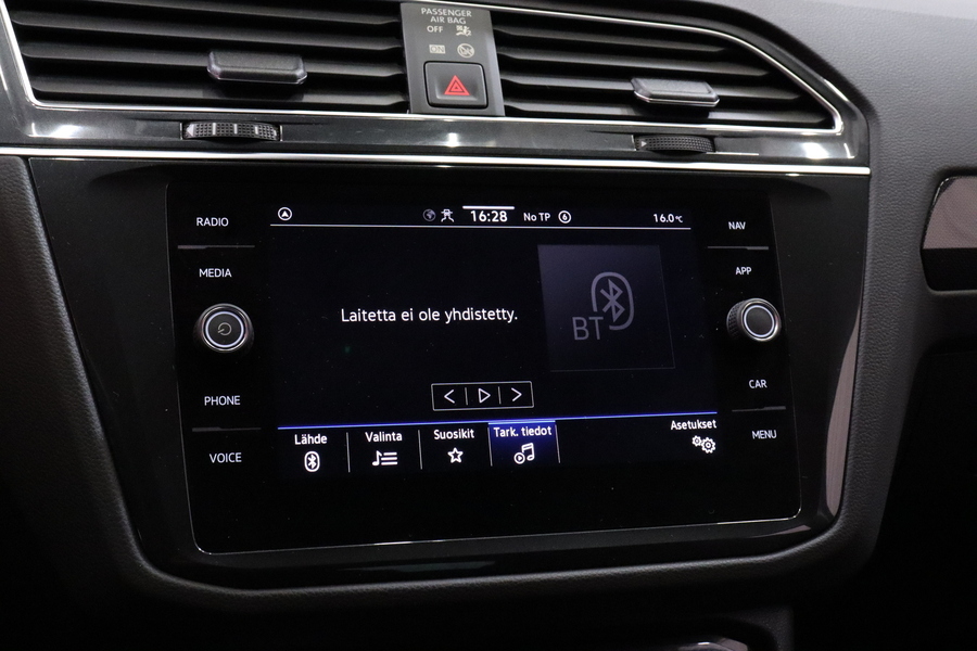 Volkswagen Tiguan vaihtoauto