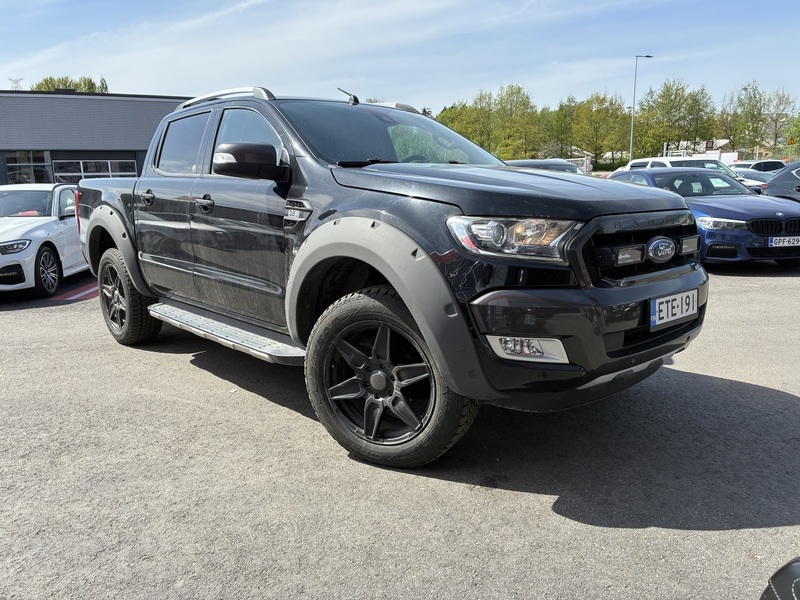Ford Ranger vaihtoauto