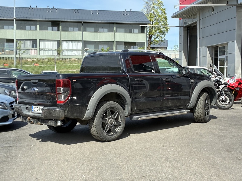 Ford Ranger vaihtoauto