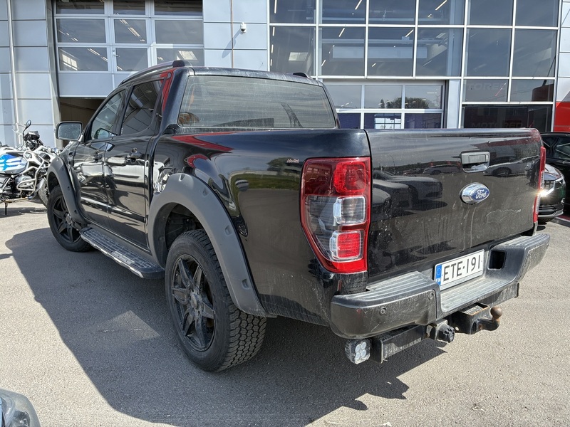 Ford Ranger vaihtoauto