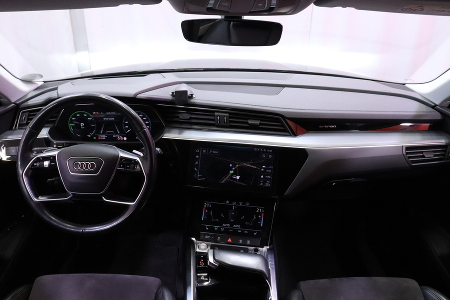 Audi e-tron vaihtoauto