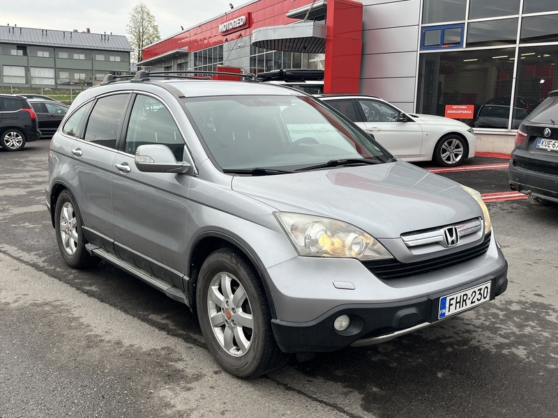 Honda CR-V vaihtoauto