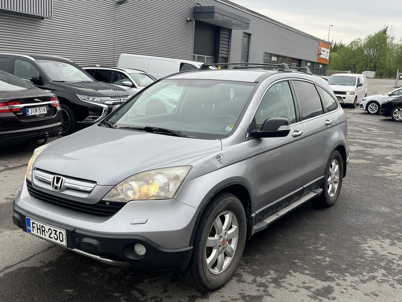 Honda CR-V vaihtoauto