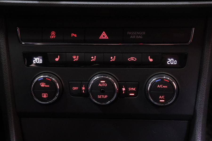 SEAT Leon vaihtoauto