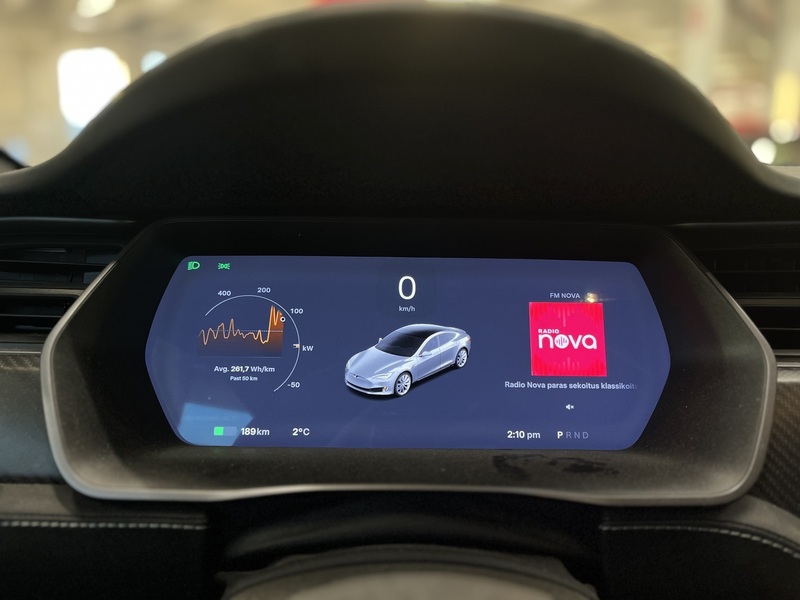 Tesla Model S vaihtoauto