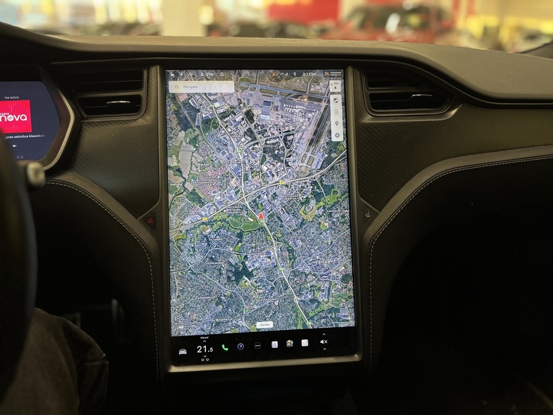 Tesla Model S vaihtoauto